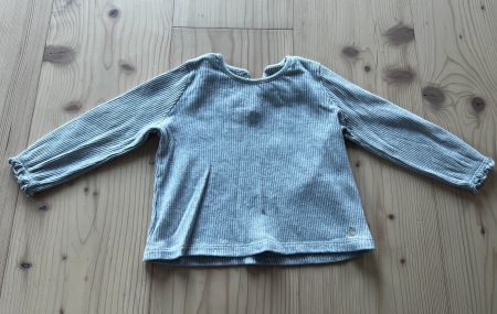Petit Bateau Langarmshirt grau gerippt – Gr. 80 (18M)