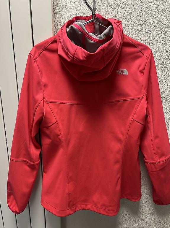 Giacche: THE NORTH FACE Softshelljacke M – Usato da Oberkulm venduto da chi_f7qs 1