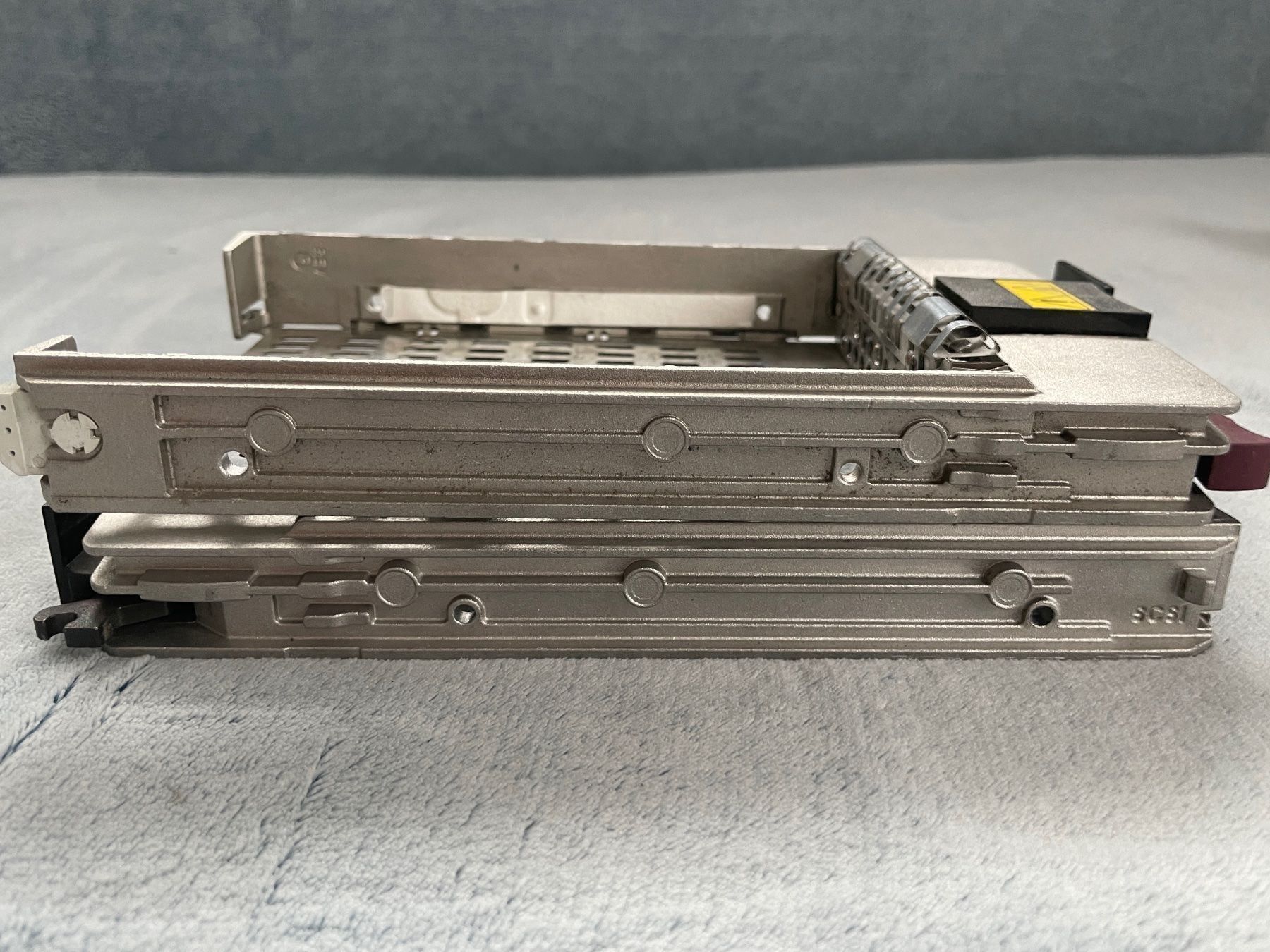 Server: 4 HP HDD Server Caddy 3.5" – Gebraucht aus MAGDEN von GoldenEagle2020 3