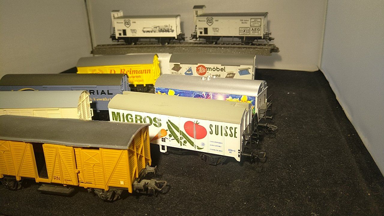 Modellini di ferrovie: Güterwagen Diverse 9 Stück – Usato da Uster venduto da Regenwurm61 4