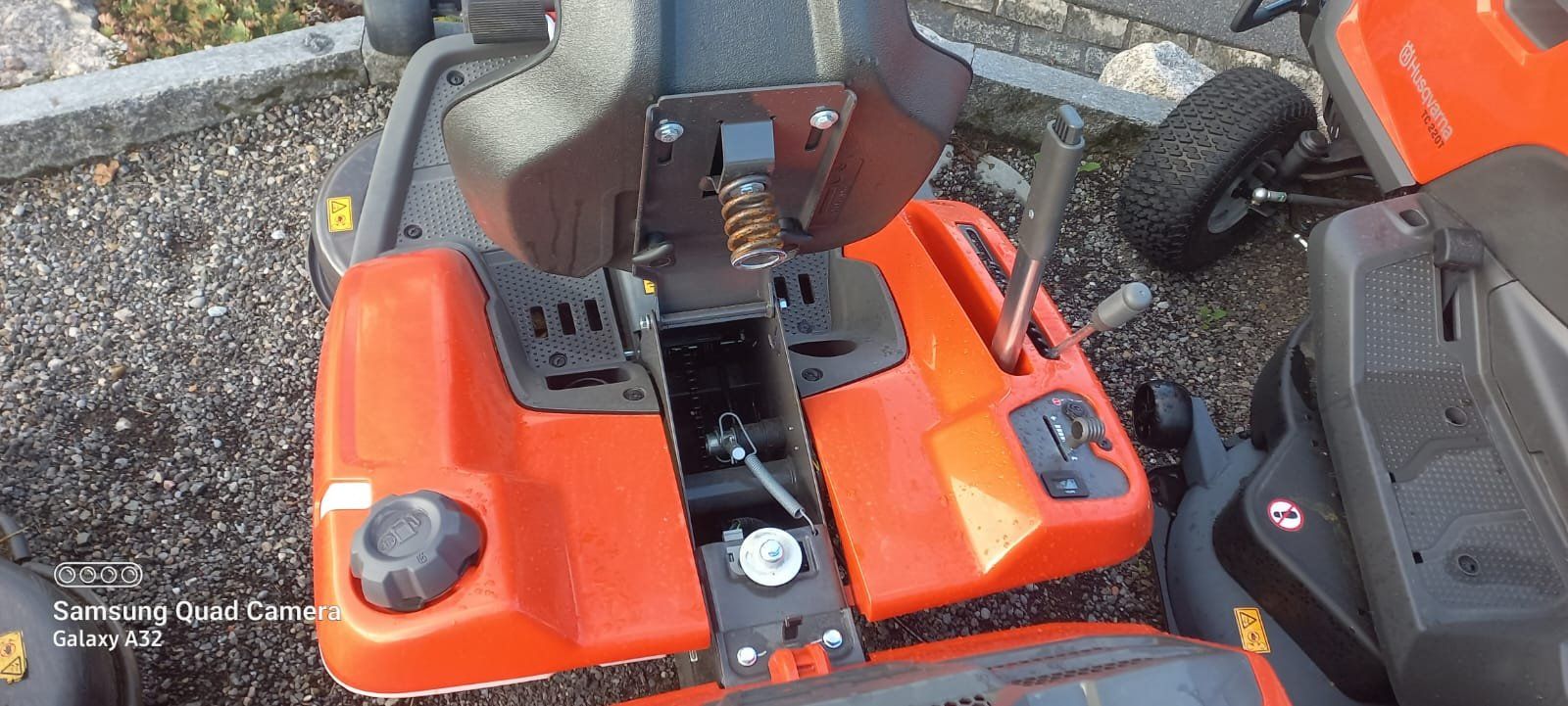 Husqvarna Tagliaerba: Rasenmäher, Rasentraktor, Mulcher, – Nuovo (secondo la descrizione) da Buch b. Frauenfeld venduto da Girsberg 4