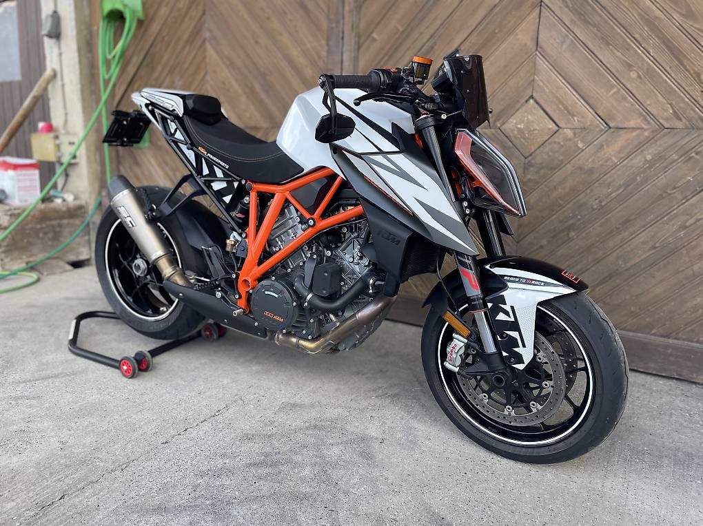 KTM Strada: Ktm 1290 Super Duke R – Usato da Villmergen venduto da roo_wx2w 1