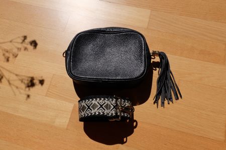 Tasche schwarz Leder mit Tragegurt Damen 