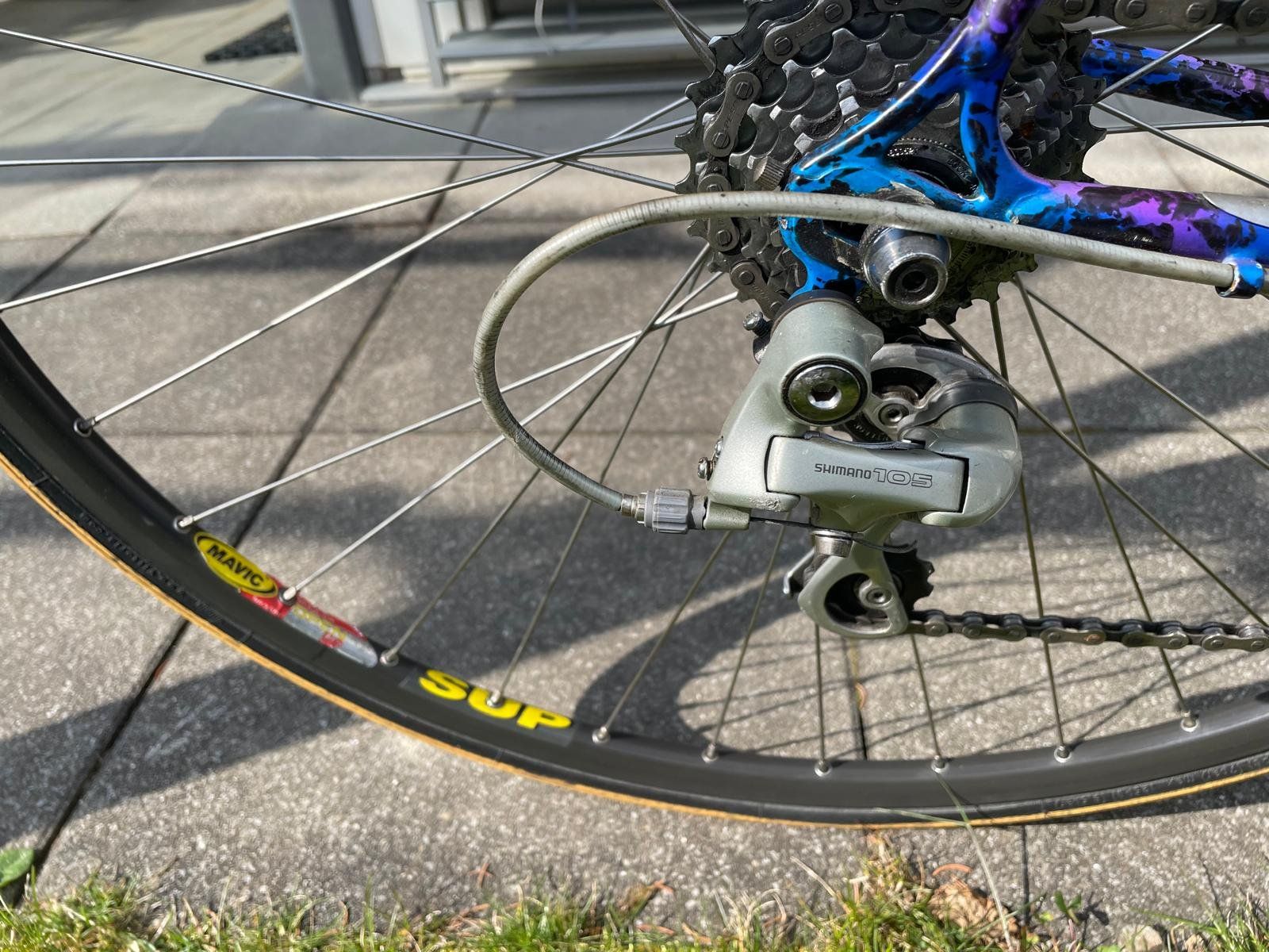 Mondia Velos: Rennvelo – Gebraucht aus Langenthal von Canyon52 1