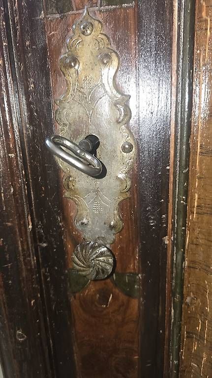 Schränke: Antiker Schrank – Gebraucht aus Bürglen TG von urs_tf5d 1