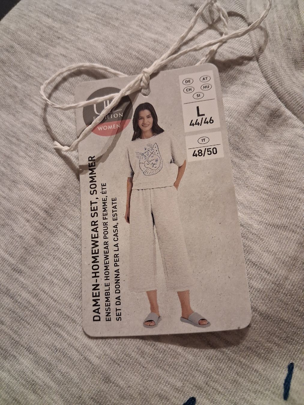 Lotti di vestiti: Homedress – Nuovo (secondo la descrizione) da Mettmenstetten venduto da sell4purpose