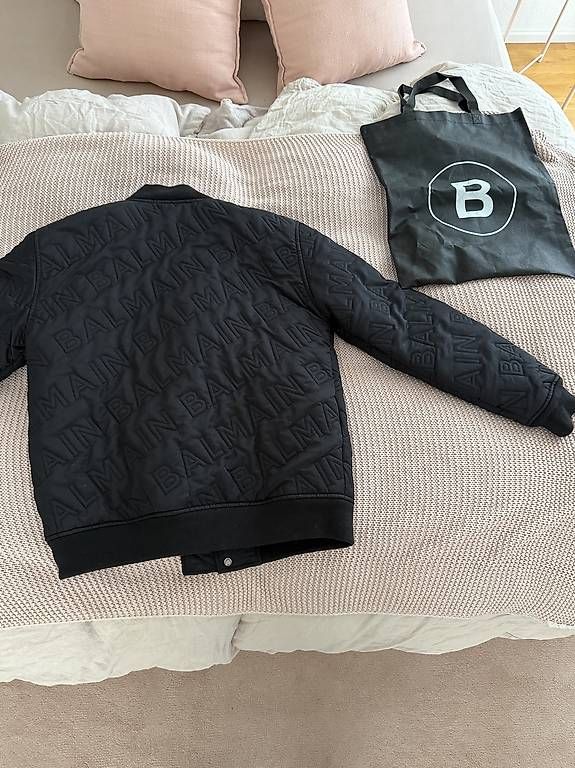 Giacche: Original Balmain Monogram Bomberjacke – Usato da Tenniken venduto da Raphi.hefti 2