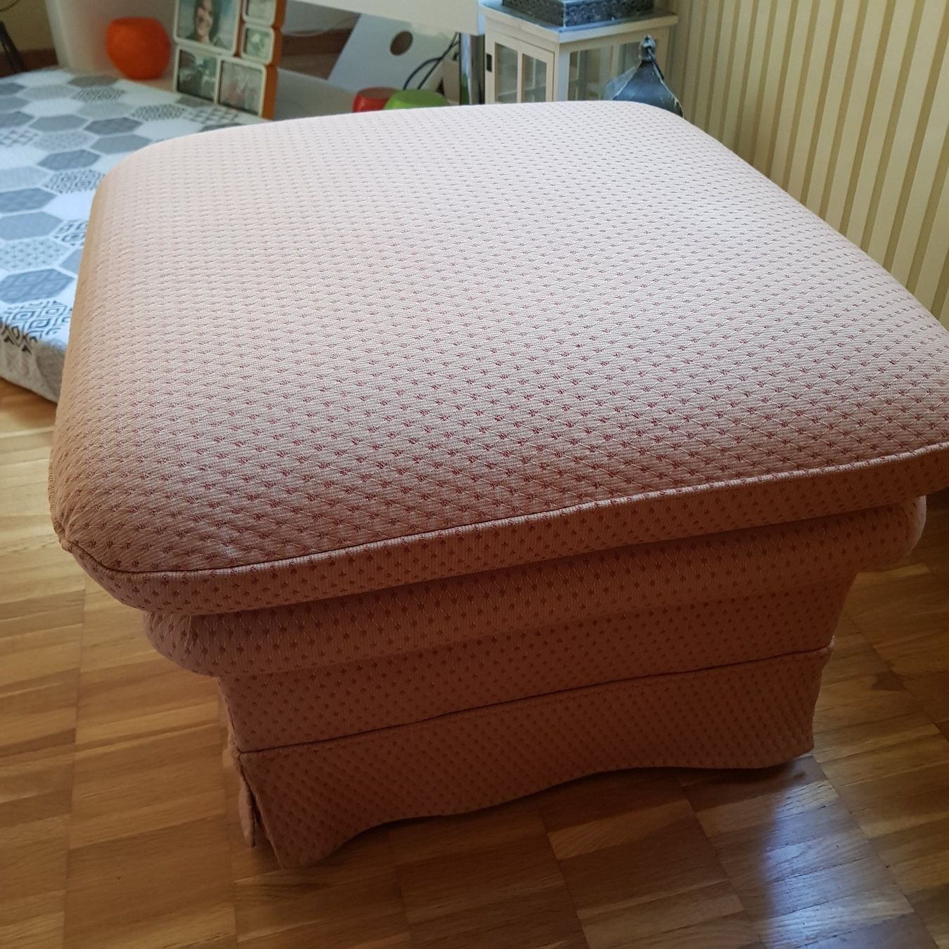 Hocker: Pouf ou repose-pieds – Neu (gemäss Beschreibung) aus Bouveret von Hannelor0 7