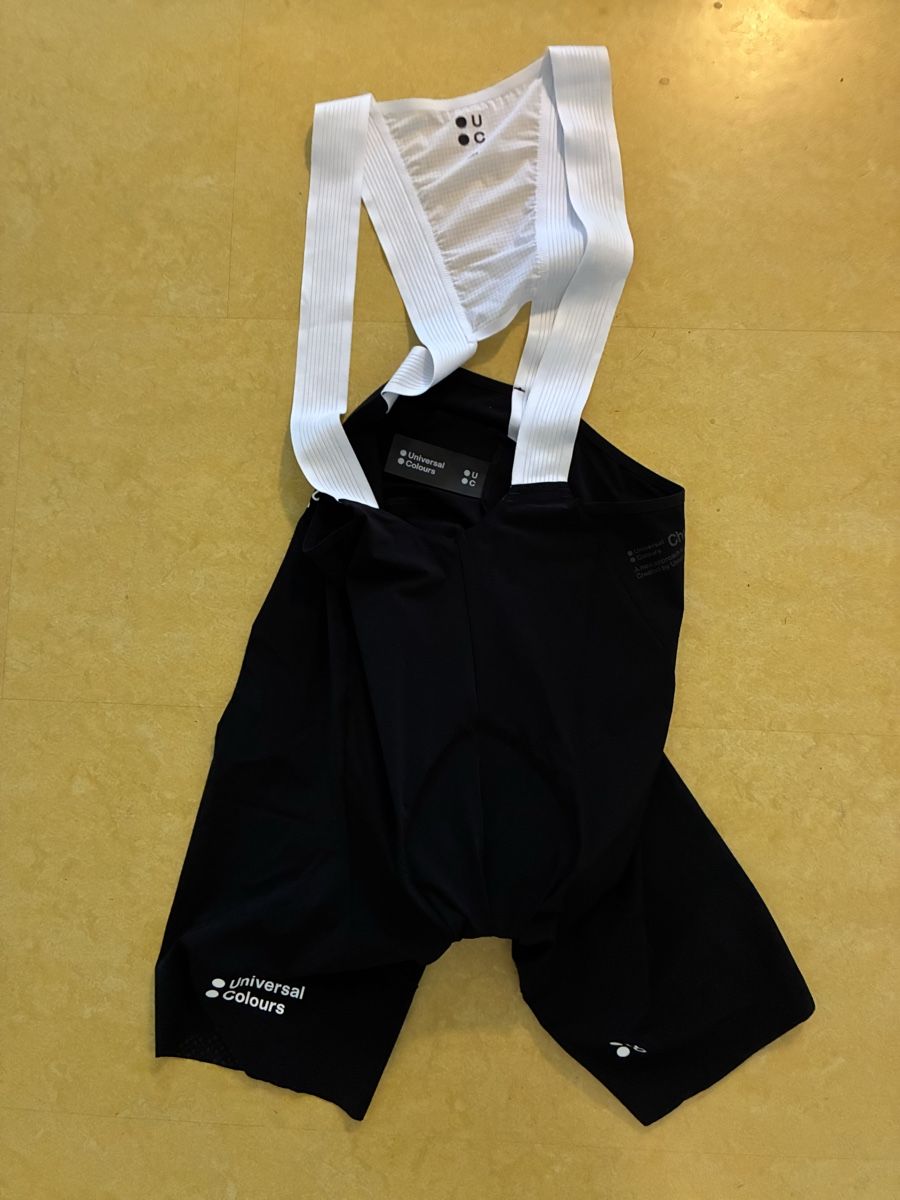Hosen: Universal Colours  / rapha / Pas Normal Studios – Gebraucht aus Zürich von Alpina10