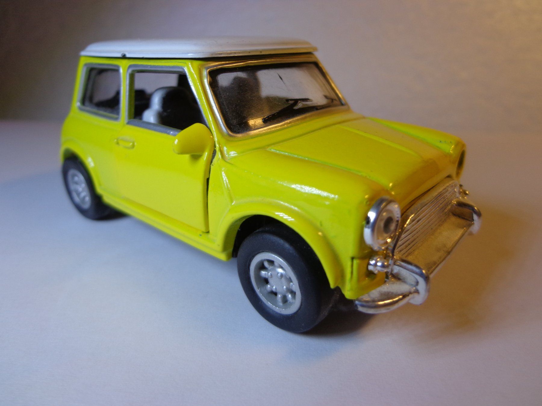 Voitures modèles: MINI Modellautos Lot – D'occasion à Hinterkappelen par Roku5 3
