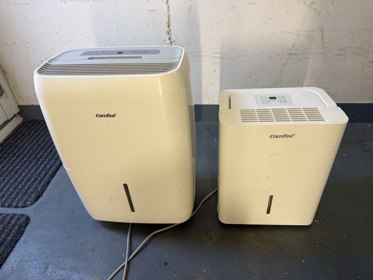 Comfee Deumidificatori: 2 x Comfee Luftentfeuchter 30l/10l – Usato da Gerlafingen venduto da driver-rent
