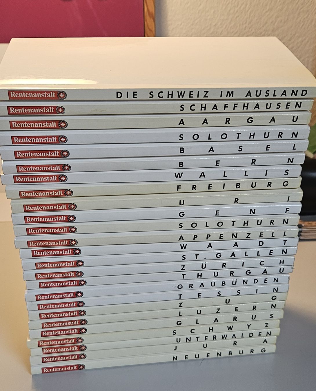 Libri: Schweizer Kantone Rentenanstalt 1992 – Usato da Belp venduto da Ginus85