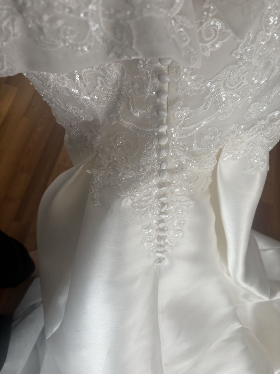 Vestiti: Hochzeitskleid – Nuovo (secondo la descrizione) da Fehraltorf venduto da Reto_990 3