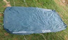 Poolabdeckplane Intex blau rechteckig 2x4m.