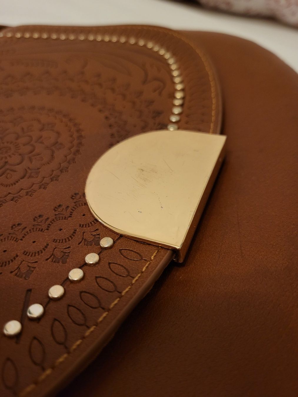 Primark Borse da donna: braune Umhängetasche gold Muster – Usato da Steffisburg venduto da esneusdaheime 3