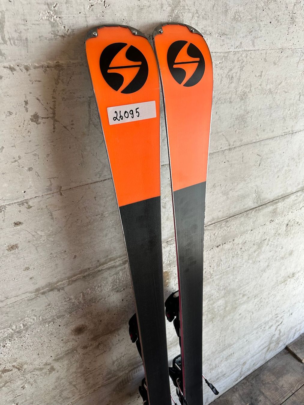 Blizzard Skis: Blizzard Pheonix Pro 155cm Ski – D'occasion à Emmenbrücke par karkarkar 4