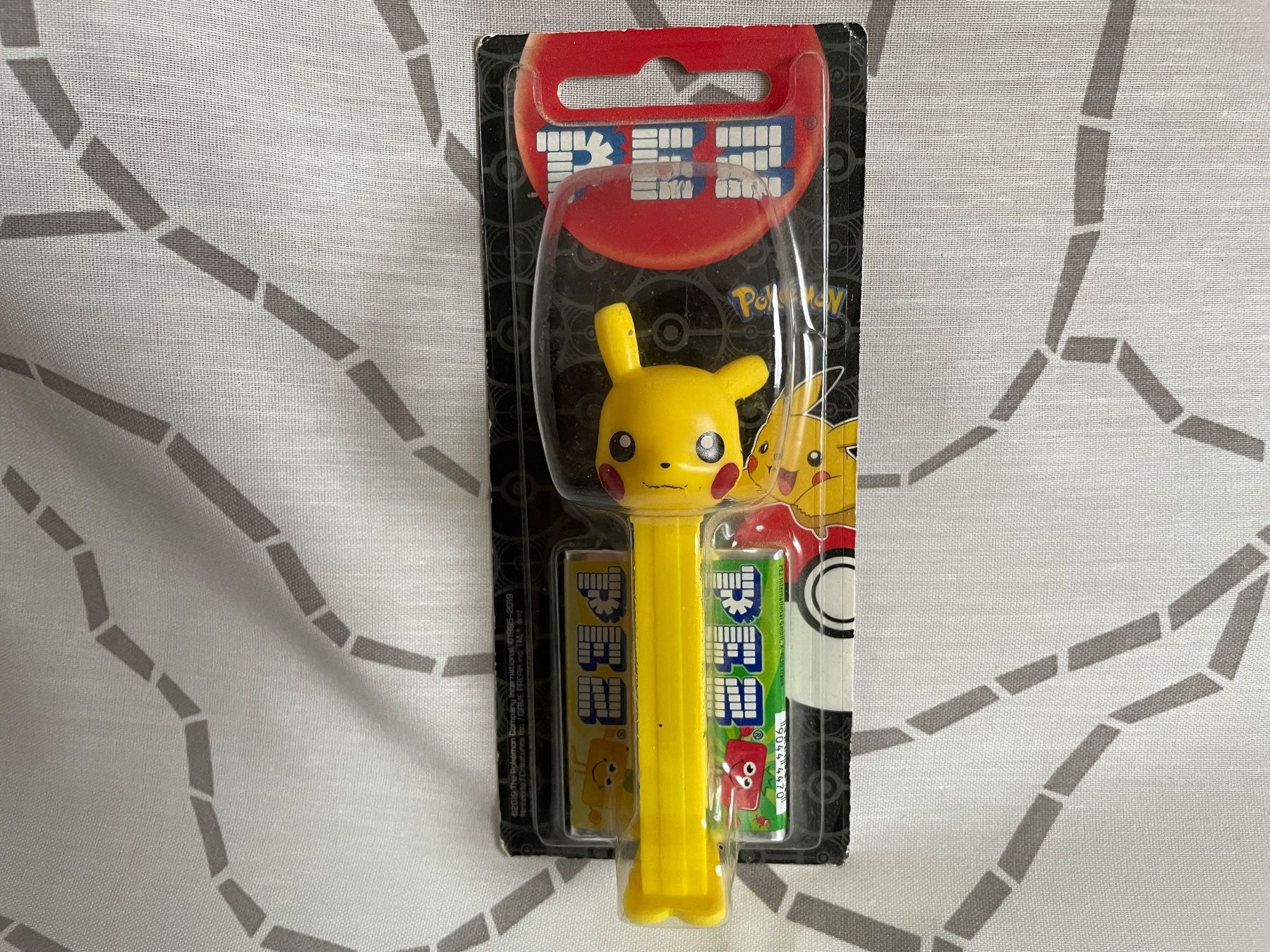 Pez Statuette: 1 PEZ Pikachu – Nuovo e nell'imballaggio originale da Rafz venduto da stg101