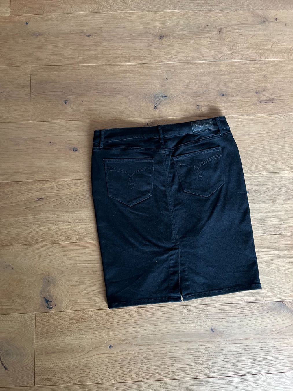 Esprit Gonne: Jeans-Jupe – Usato da Montlingen venduto da Giardini13 2