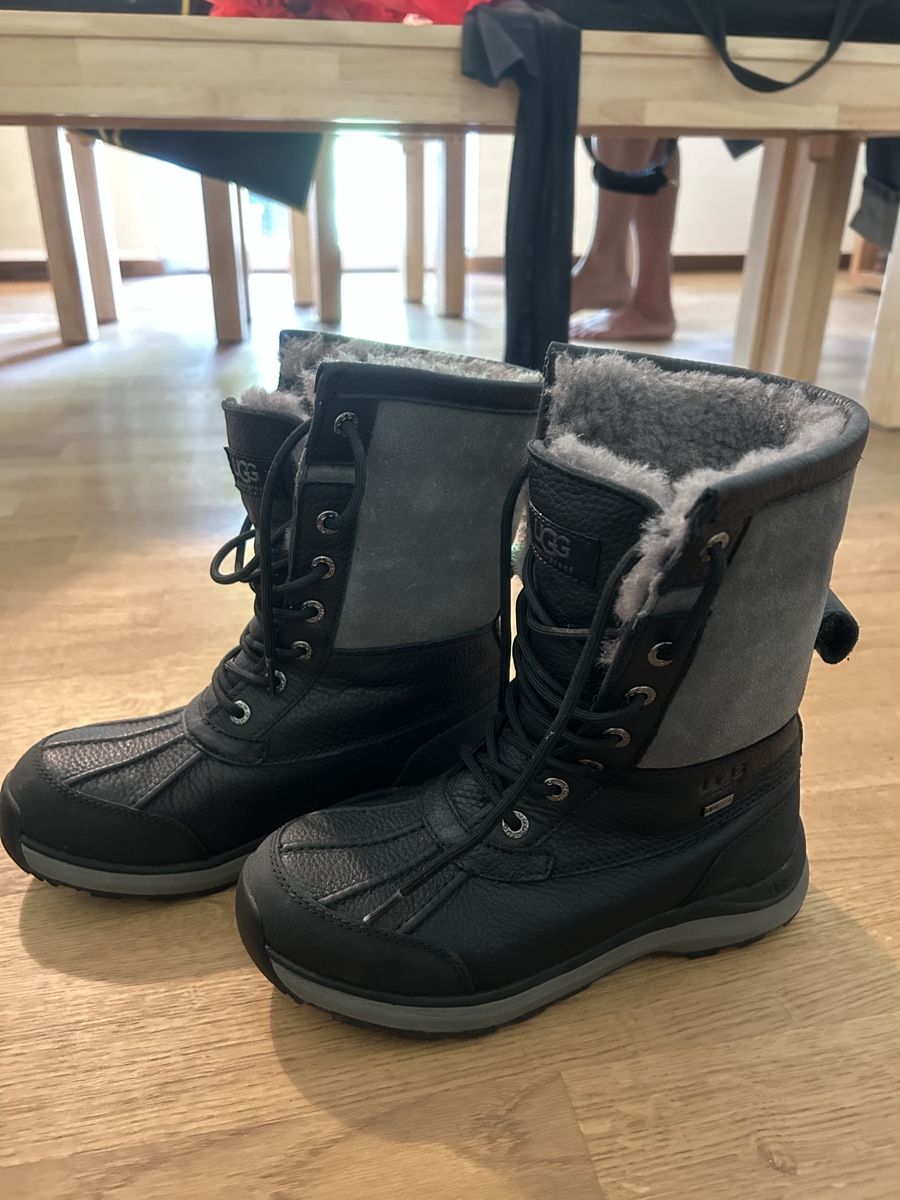 Ugg Scarpe da donna: UGG Adirondack III Damen Winterboot – Nuovo (secondo la descrizione) da Winterthur venduto da gaby.00 2
