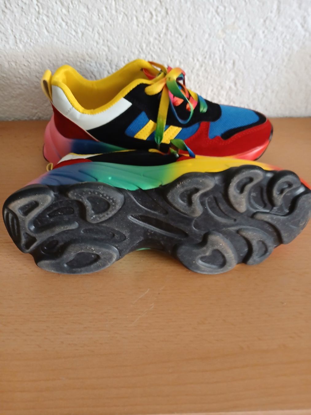 Damenschuhe: Turnschuhe – Gebraucht aus St. Silvester von Rosa-1964 1