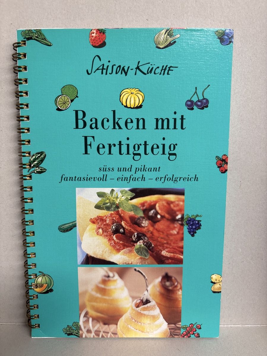 Libri: Saison-Küche: "Backen mit Fertigteig" – Nuovo (secondo la descrizione) da Vordemwald venduto da Youko