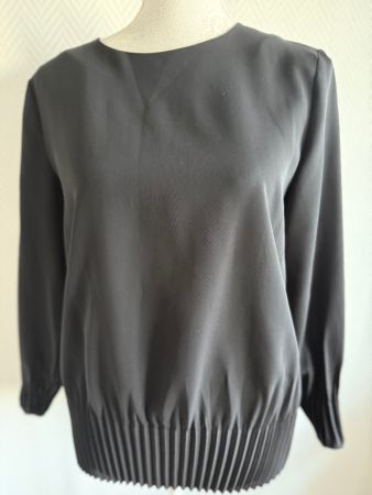 Neuwertig Edle COS Bluse schwarz Gr. 36