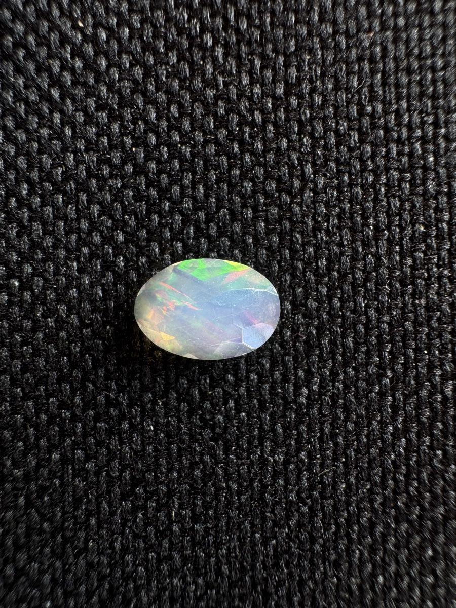 Pietre preziose: Äthiopischer Opal 0.75ct – Nuovo e nell'imballaggio originale da Wängi venduto da Horus90 1