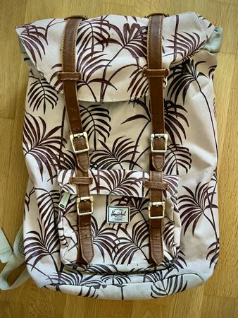 Herschel Rucksack „Little America“ – Tropen / Palmen-Muster