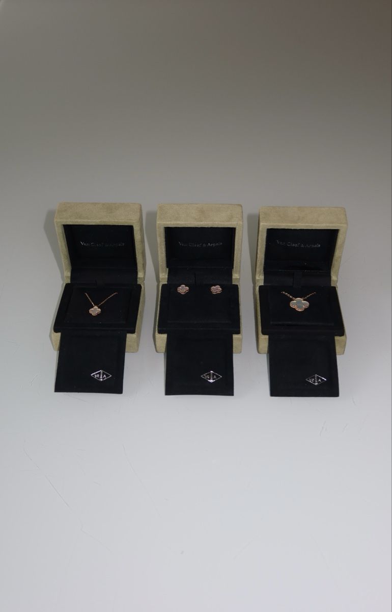 Bulgari Altri gioielli: Van Cleef & Arpels - whole Set – Nuovo (secondo la descrizione) da Zürich venduto da su8_29ks