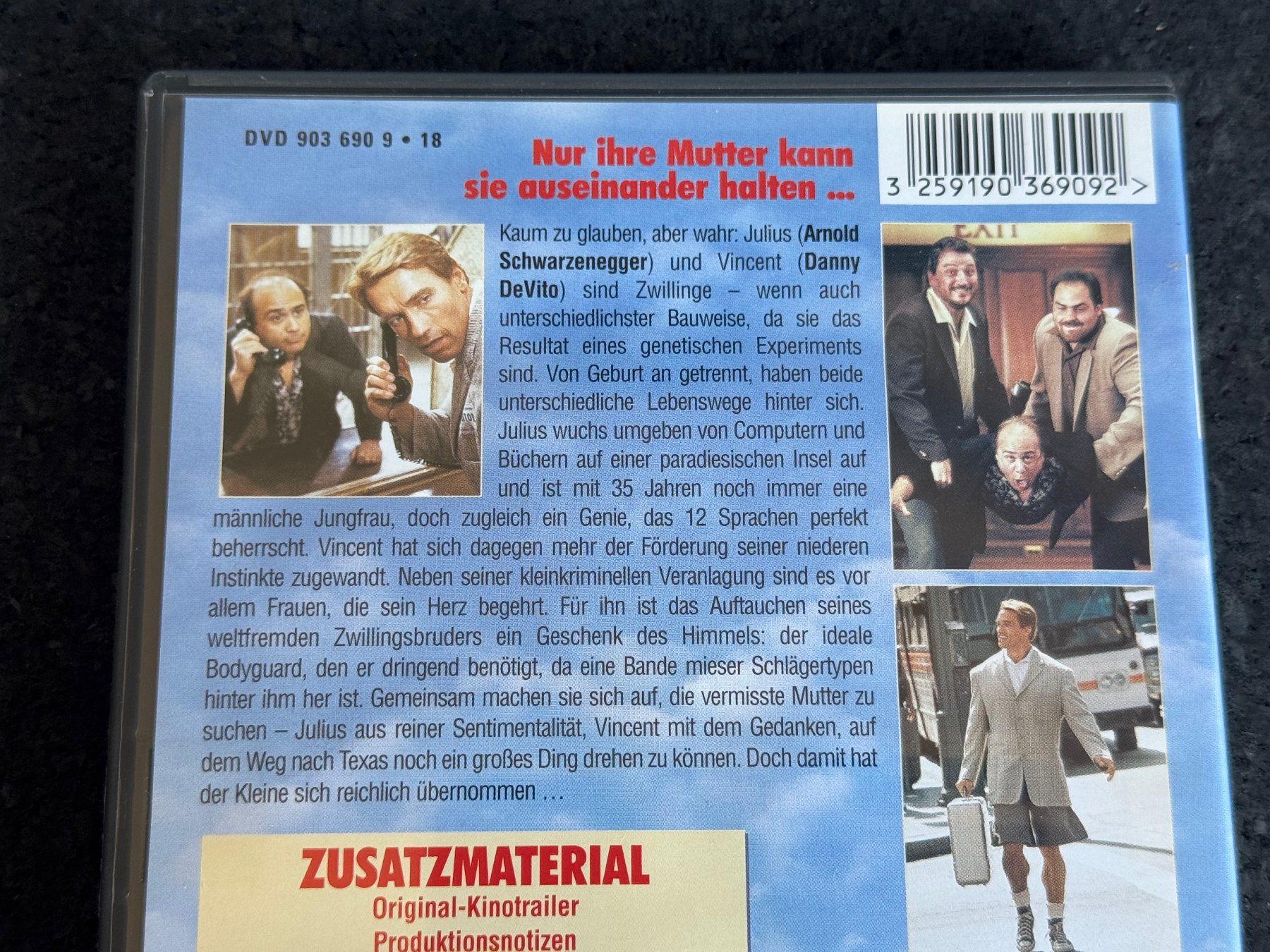 Tous les DVDs: Zwillinge "Twins" DVD EN/DE/CZ/HU/PL Schwarzenegger - DeVito – D'occasion à Fribourg par tschjoly 2