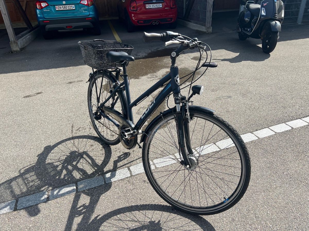 Velos: CULT Damen Trekking Bike – Gebraucht aus Rickenbach Sulz von cla_g2lf 2