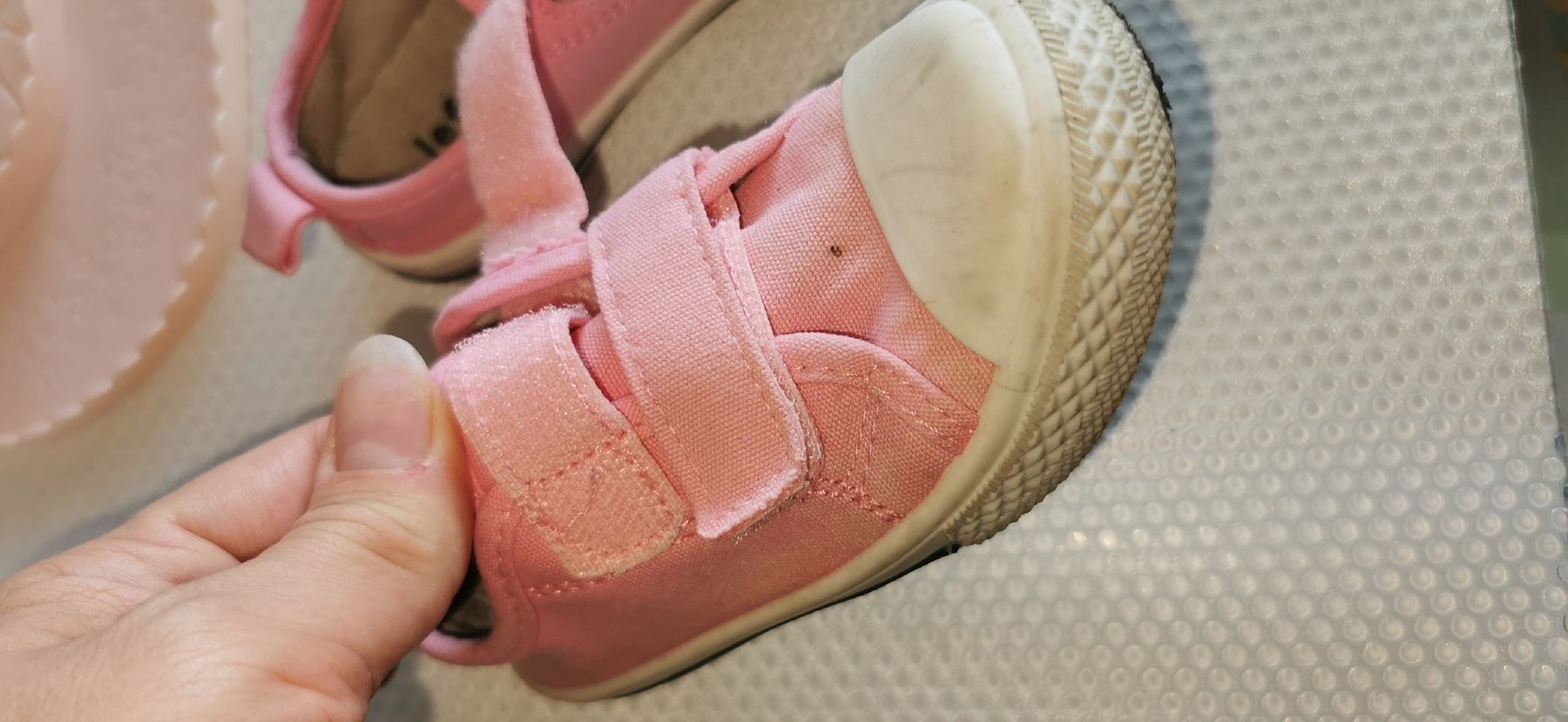 Scarpe per ragazze: Schuhe Gr 22 – Usato da Winterthur venduto da Katyakaterina 5