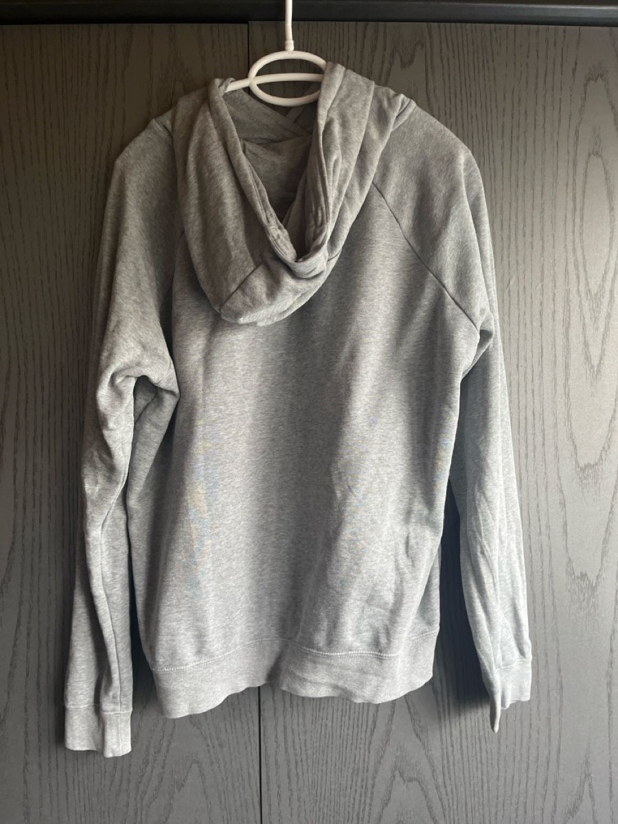 Nike Pulls & Sweat-shirts: Pull Nike gris – D'occasion à Le Locle par Ophelhugy 1