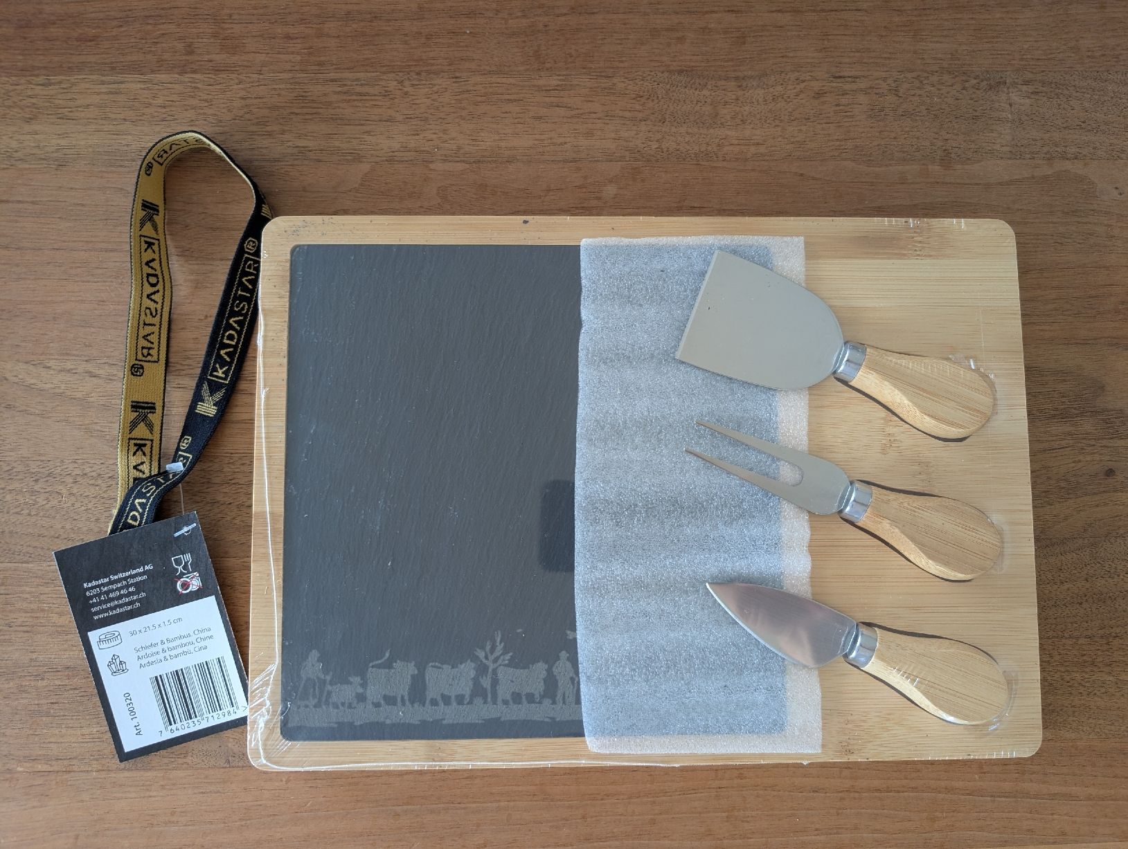 Set di piatti: Käse-Set 5-teilig – Nuovo e nell'imballaggio originale da Uster venduto da proshka74 1