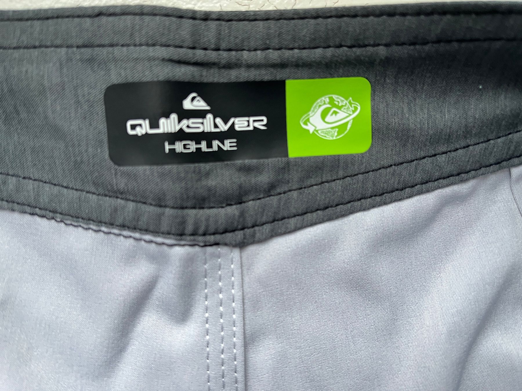 Quiksilver Costumi da bagno: Short de bain noir Quiksilver – Nuovo e nell'imballaggio originale da Court venduto da Style_ambre 3