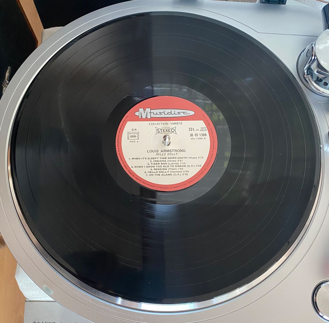 Dischi in vinile: Louis Armstrong - 1 LP "Hello Dolly" – Usato da Schnottwil venduto da Chasarmar 2