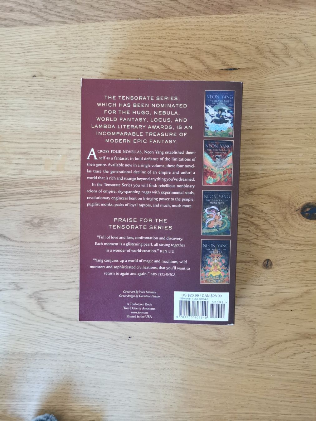 Libri: The Tensorate Series - Neon Yang – Nuovo (secondo la descrizione) da Veytaux venduto da lelivreouvert 2