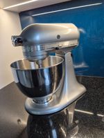 Kitchen Aid Artisan mit viel Zubehör