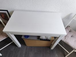Esstisch und Stühle weiß Ikea