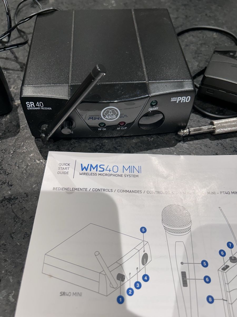 Strumenti musicali: AKG WMS40 Mini Pro Mikrofon Set - Gebraucht – Usato da Hinterkappelen venduto da pha_d8fj 1