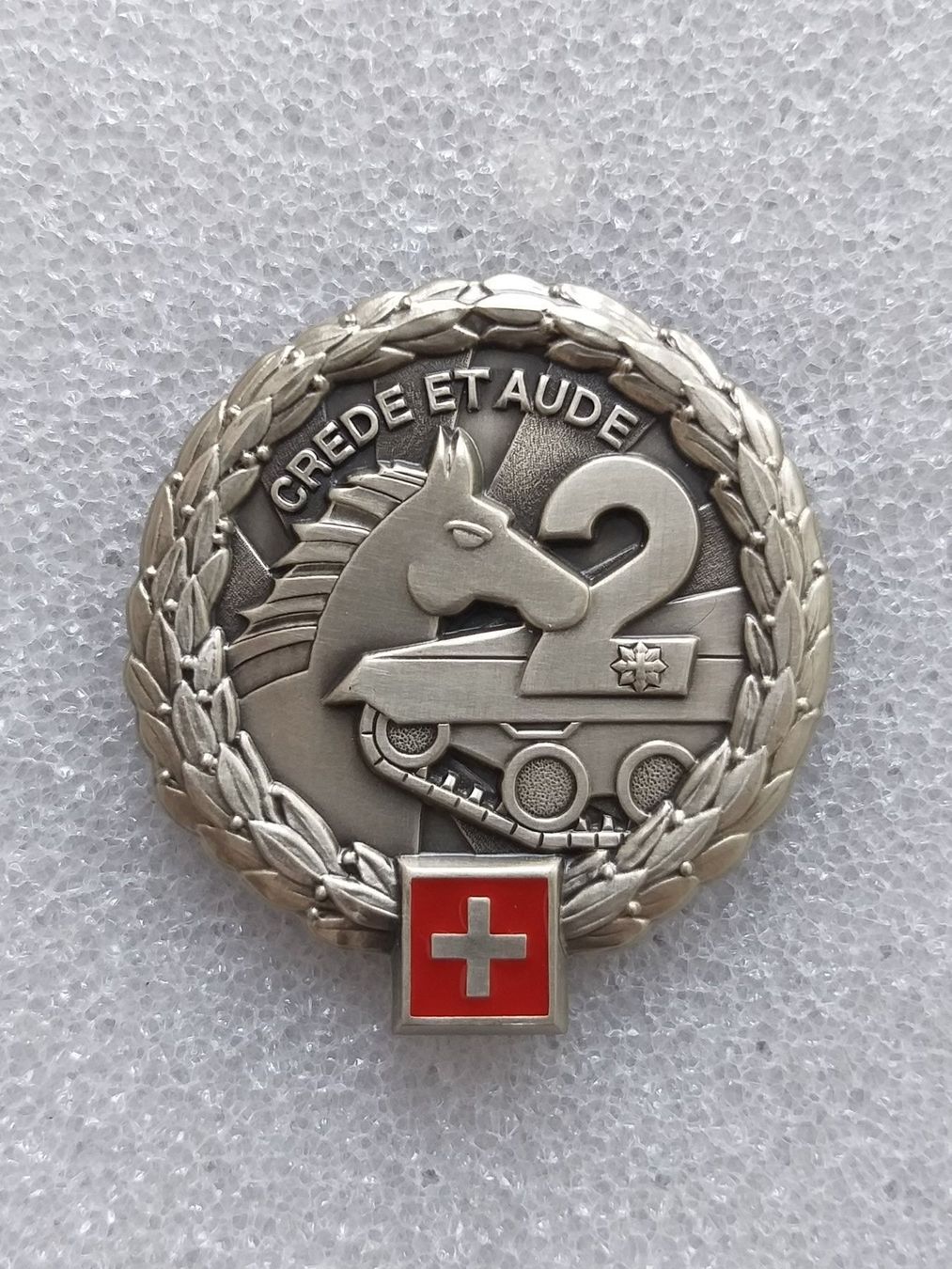 Placchette & Badge: Béretemblem Panzerbrigade 2 CREDE ET AUD – Usato da Bauma venduto da SwissMilitaria