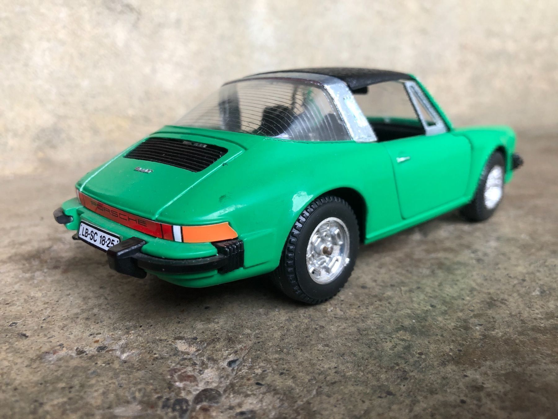 Porsche Modellautos: Porsche 911 targa luftgekühlt oldtimer – Gebraucht aus Reinach AG von rares75 1