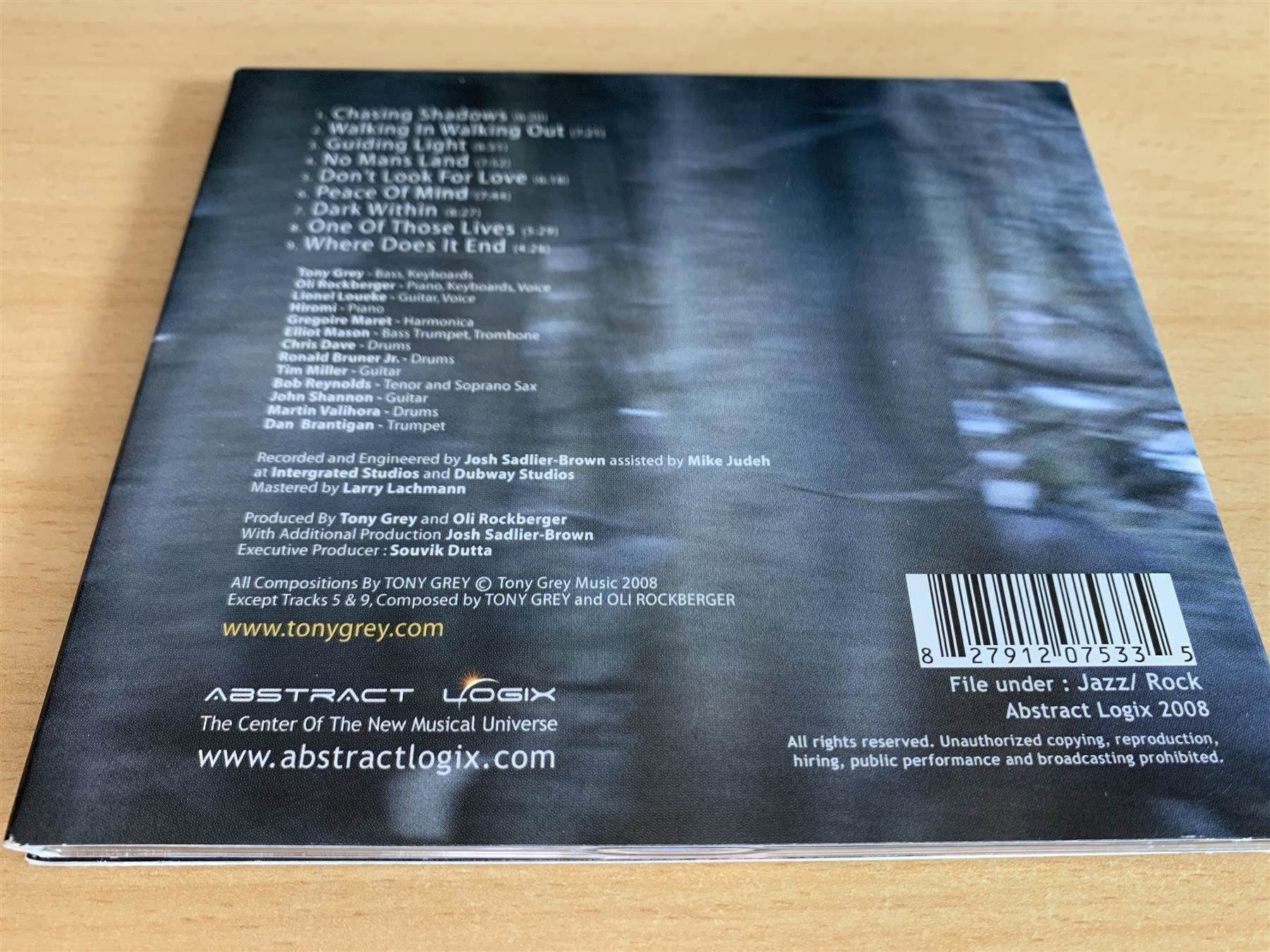 CD: Tony Grey – Chasing Shadows – Usato da Rikon im Tösstal venduto da Alpenmutz 1