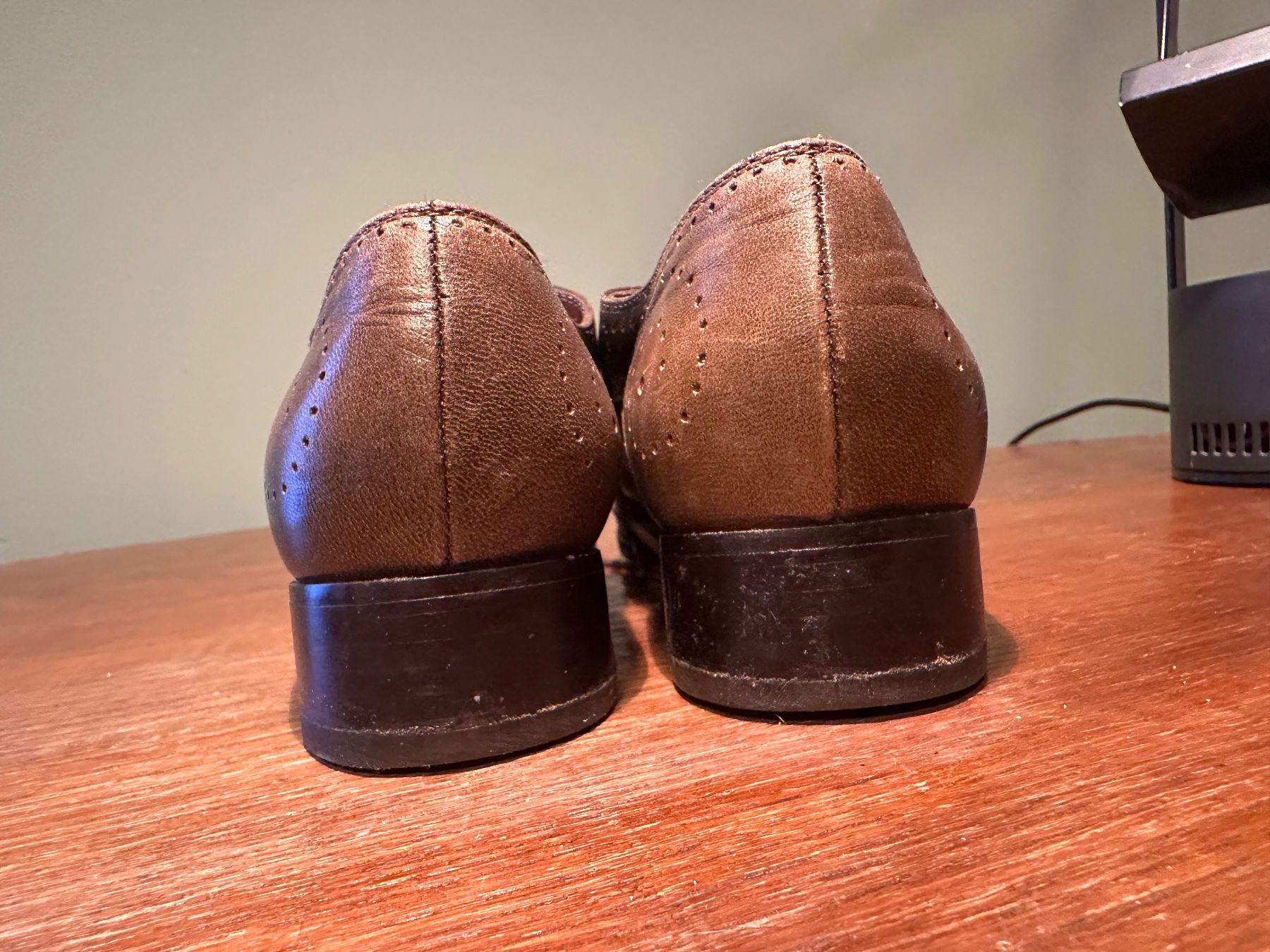 Miu Miu Scarpe da donna: Miu Miu stringate da donna, marrone, Taglia 38 – Usato da Solduno venduto da ant_npd6 2