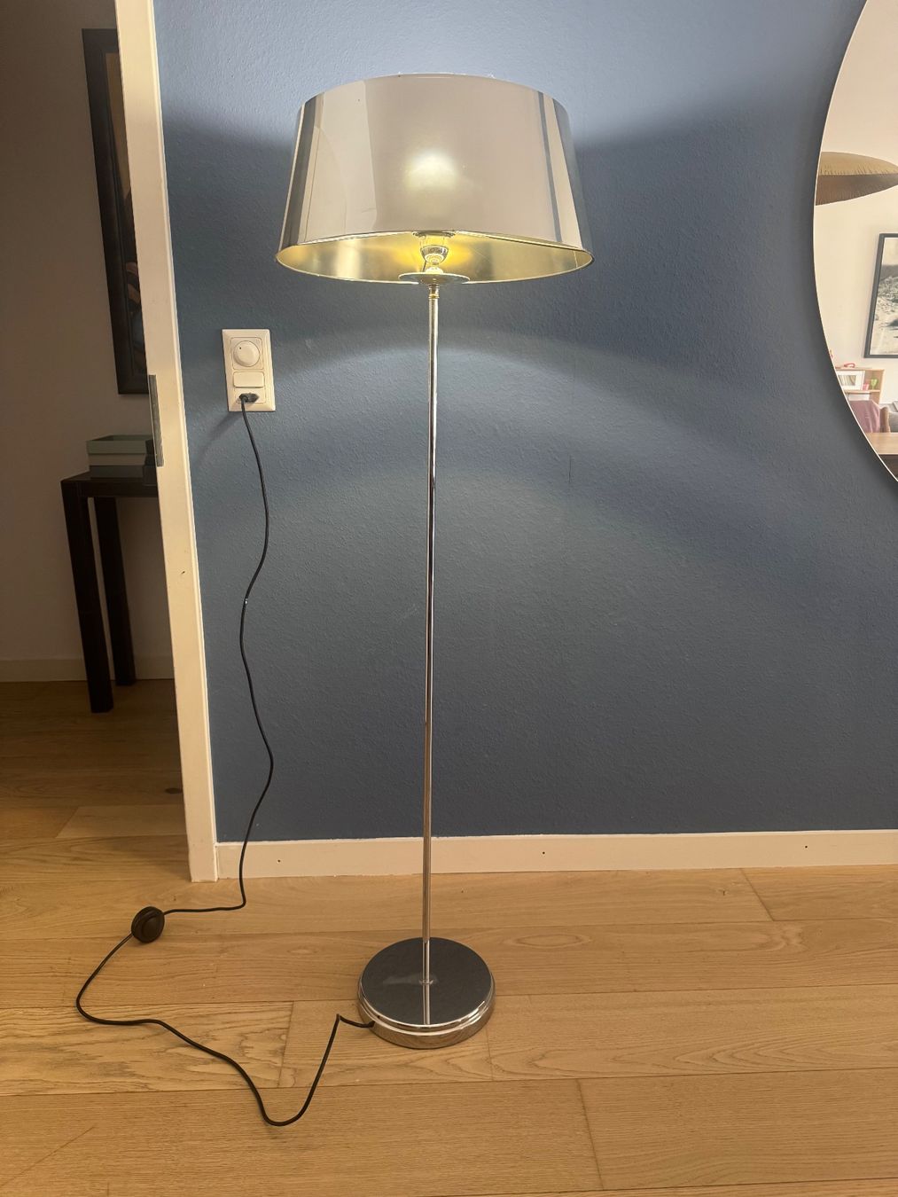 Lampes: Lampe design chrome/miroir – D'occasion à Jussy par mar_hqy6 1