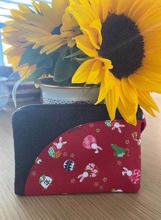 Baumwoll-Clutch mit Häschen-Motiv