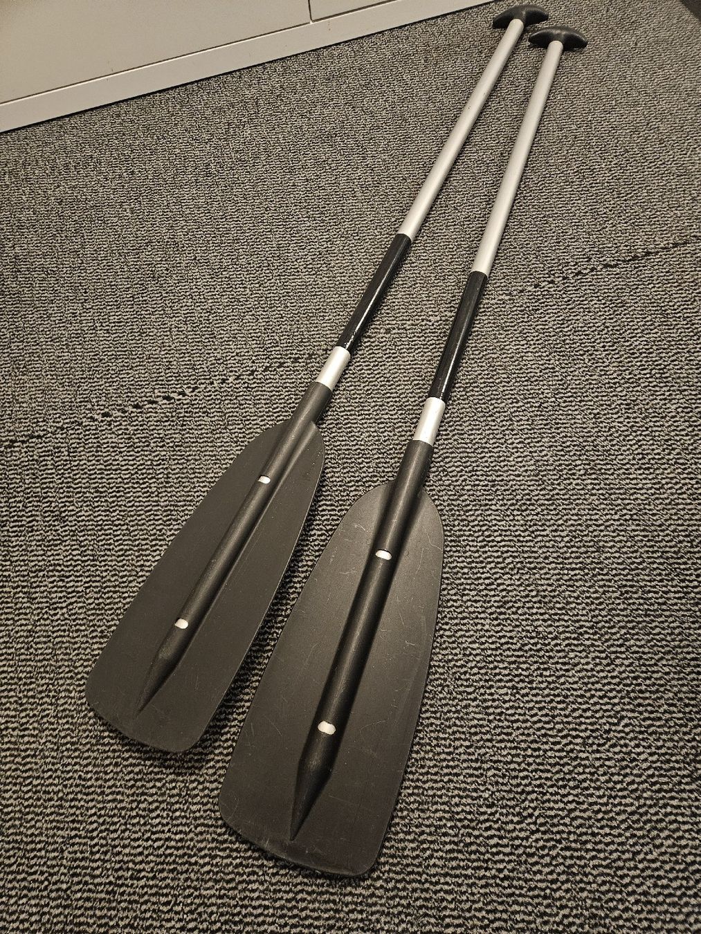 Gommoni, kayak & canoe: Bootspaddel Set zwei Stk. Aluminium gute Zustand – Usato da Rudolfstetten venduto da Hoppel17