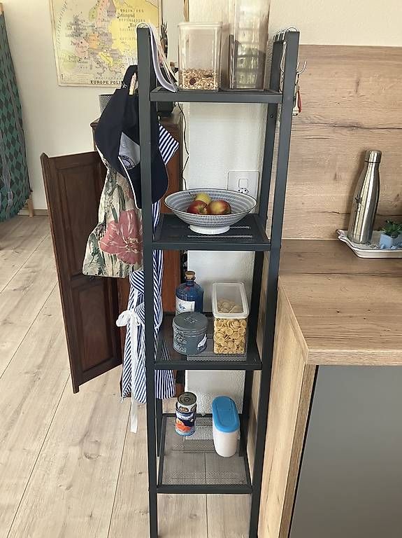 Regale: Étagère de rangement  – Gebraucht aus Blatten b. Naters von mikael.kerautret