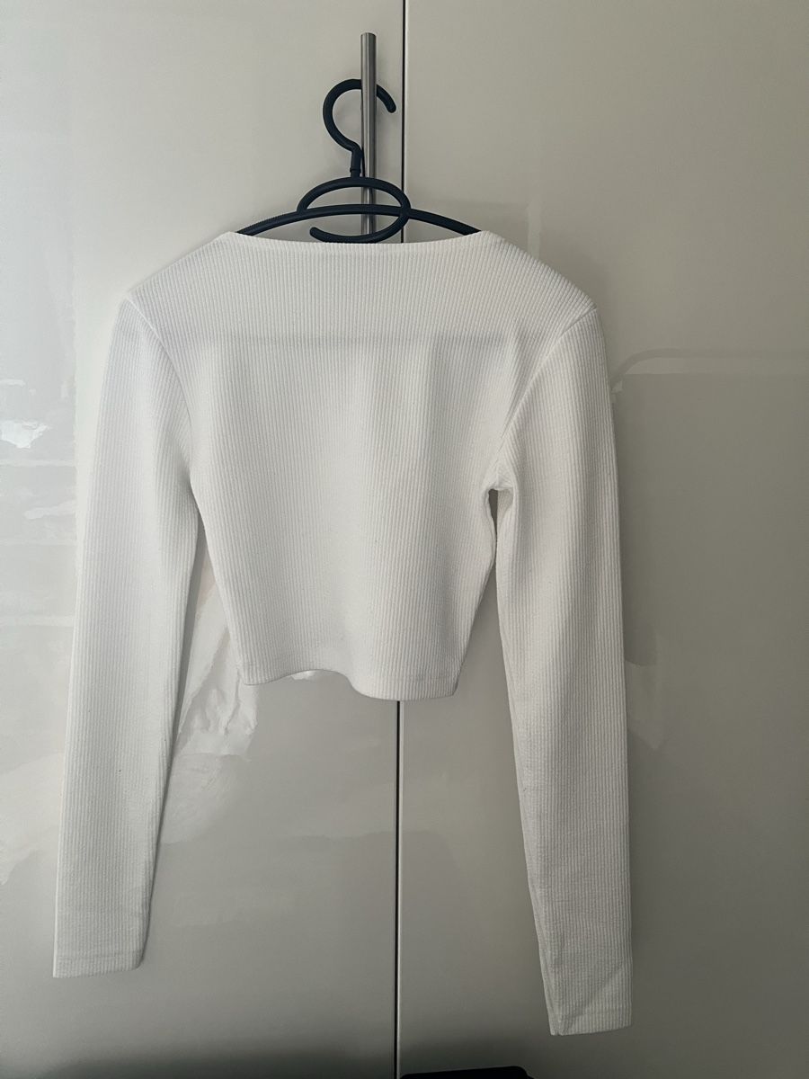 Zara Tops: Crop-Top-Langarm – Gebraucht aus Dietikon von Mischi2167 1