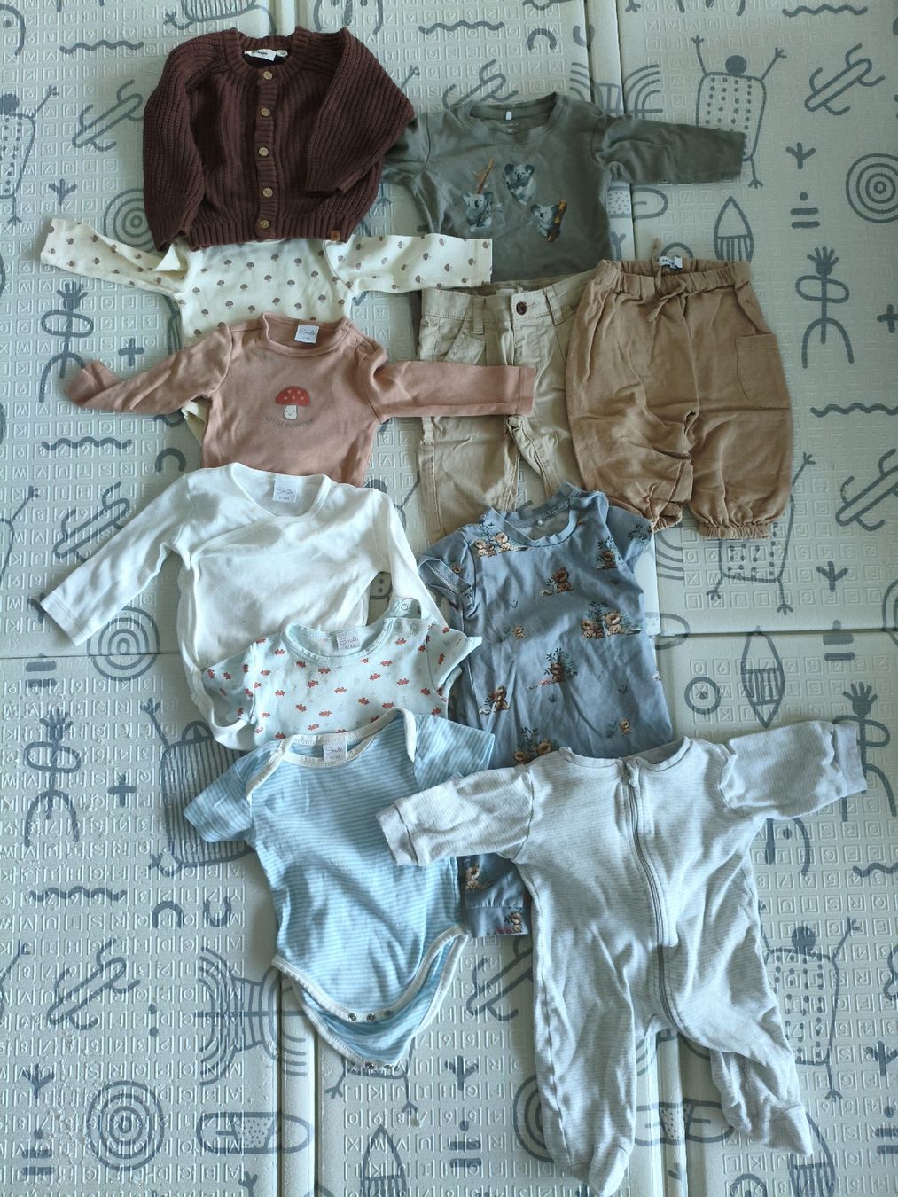 Ensembles coordonnés: vestiti bambini – D'occasion à Locarno par sca_8bh7